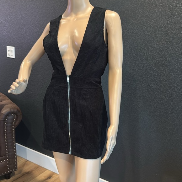 SHEIN Dresses & Skirts - Elegant Black Zipper corduroy Dress SHEIN Small petite